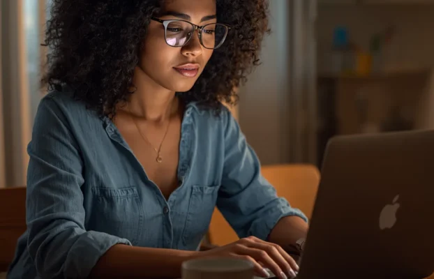 Mejores trabajos online para cubanos en 2026: guía real para ganar dinero desde Cuba